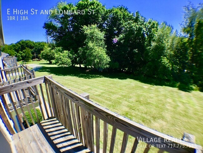 Building Photo - Remodeled 1-Bed efficiency apartment with ...
