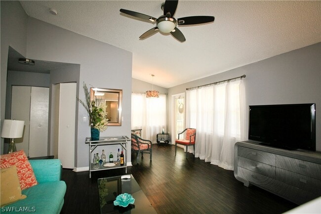 Building Photo - 12591 Equestrian Cir