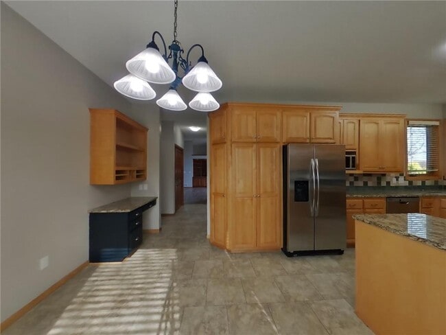 Building Photo - 4099 Cashell Glen