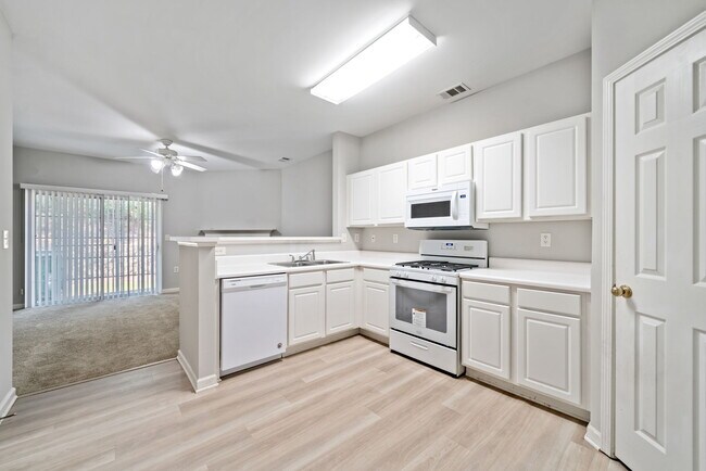 Foto del edificio - 3206 Hidden Cove Cir NW