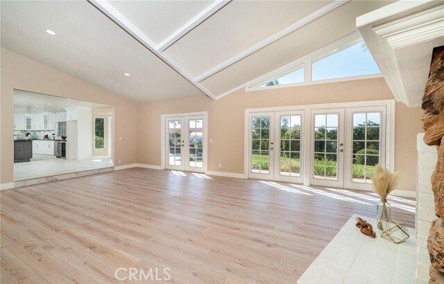 Foto del edificio - 1581 Sycamore Dr