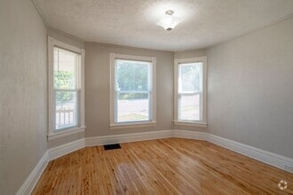 Building Photo - 258 Quimby St NE