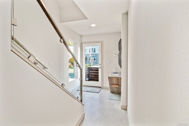 Foto del edificio - 3bd/2.25ba Seattle Townhome