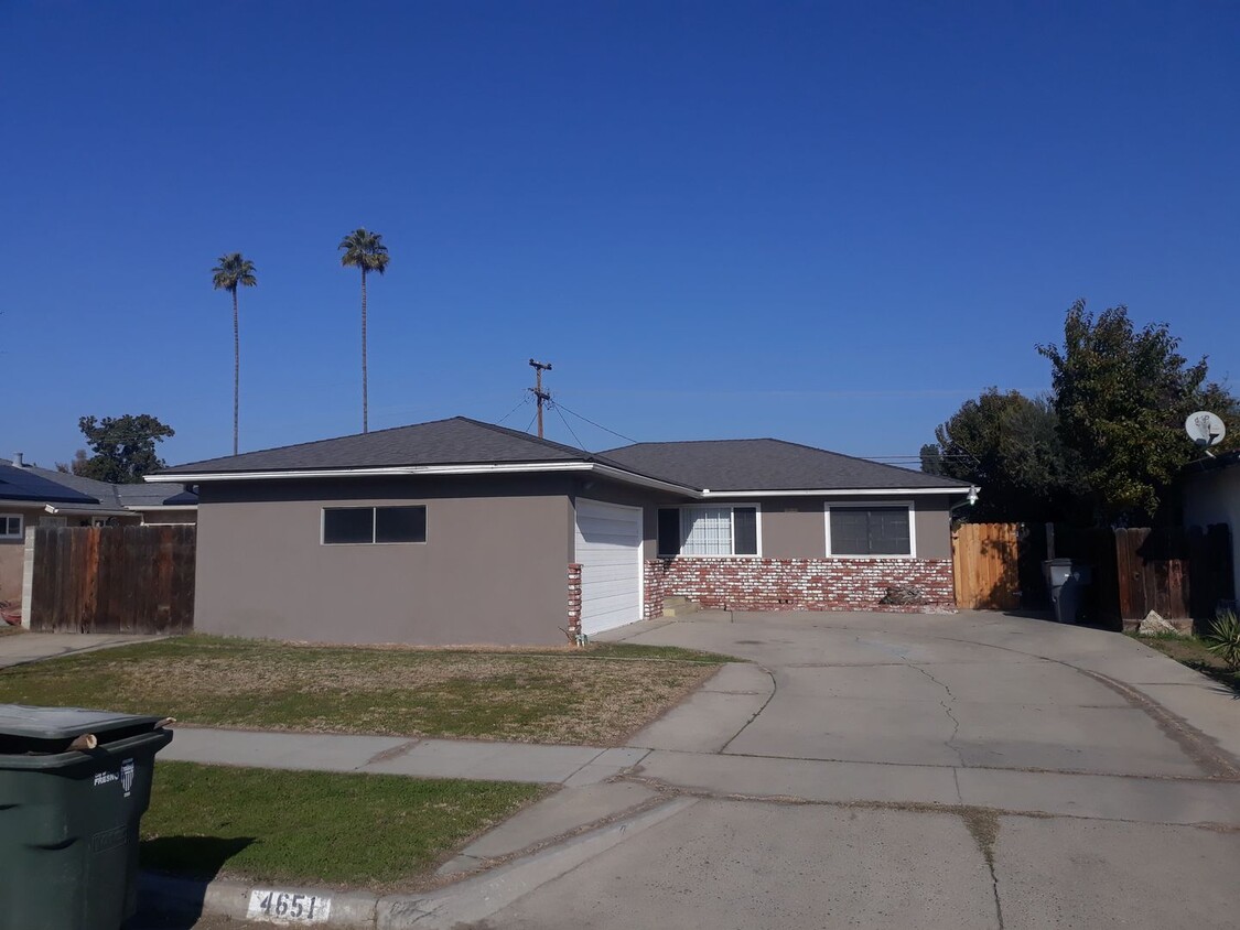 Foto principal - Adorable 2 bedroom home in Fresno!