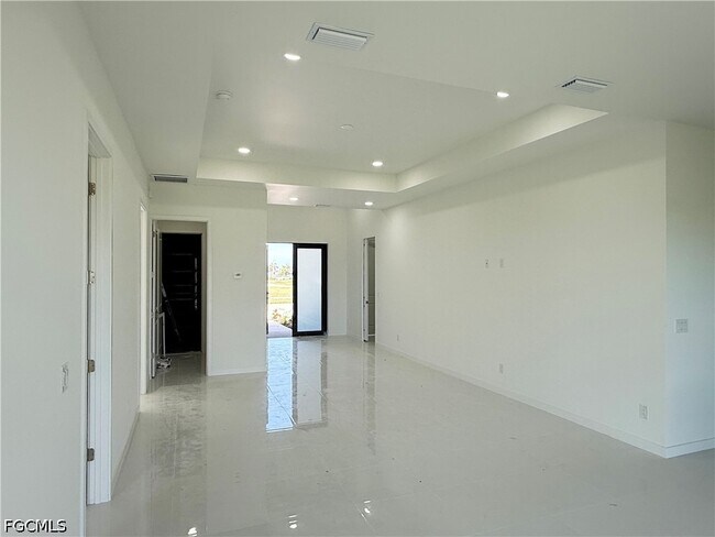 Foto del edificio - 4213 Caloosa Pkwy