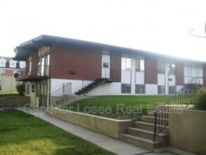 Building Photo - 70 N 200 E