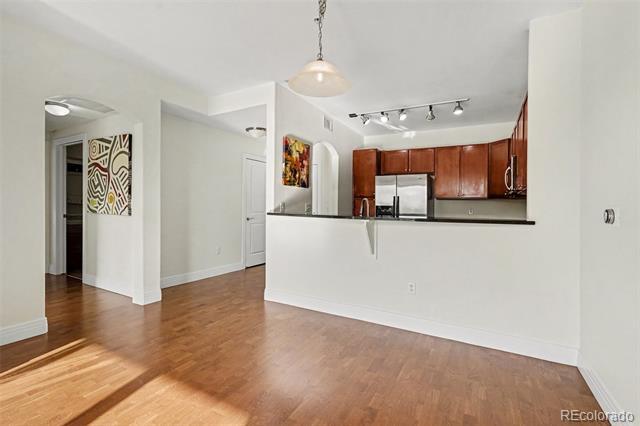 Building Photo - 9039 E Panorama Cir