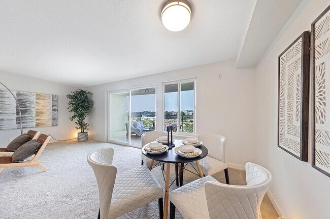 Foto del edificio - 701 122nd Ave NE