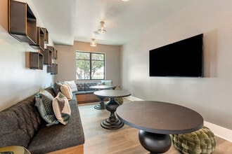 Building Photo - Advenir at Lighthouse Point