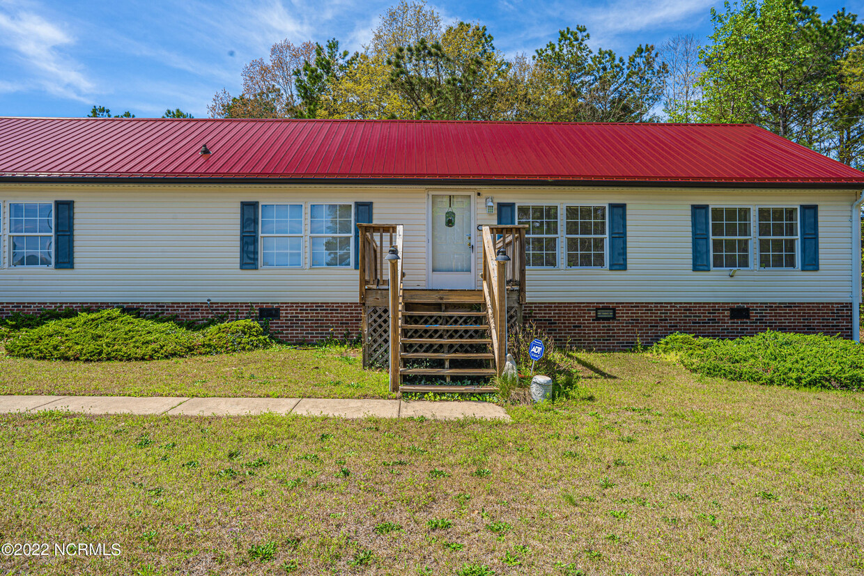 Primary Photo - 753 Lamms Grove Rd