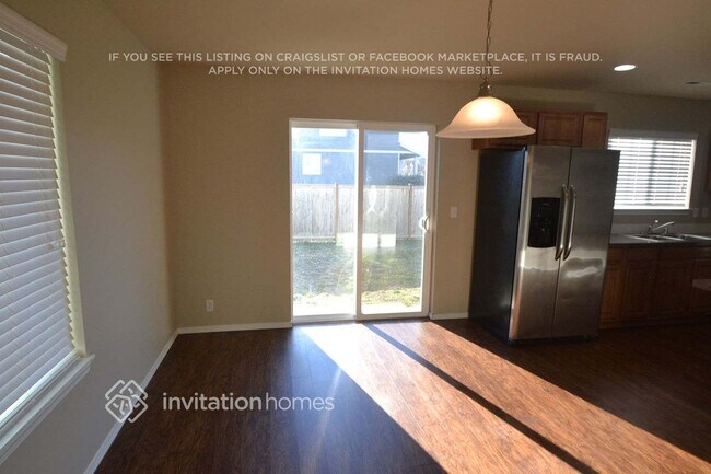 Building Photo - 9702 183rd St Ct E