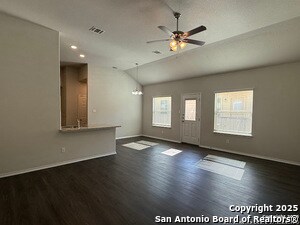 Foto del edificio - 9224 Groff Lndg