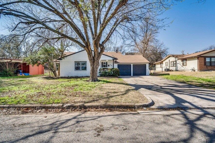 Foto principal - 3561 Westfield Ave