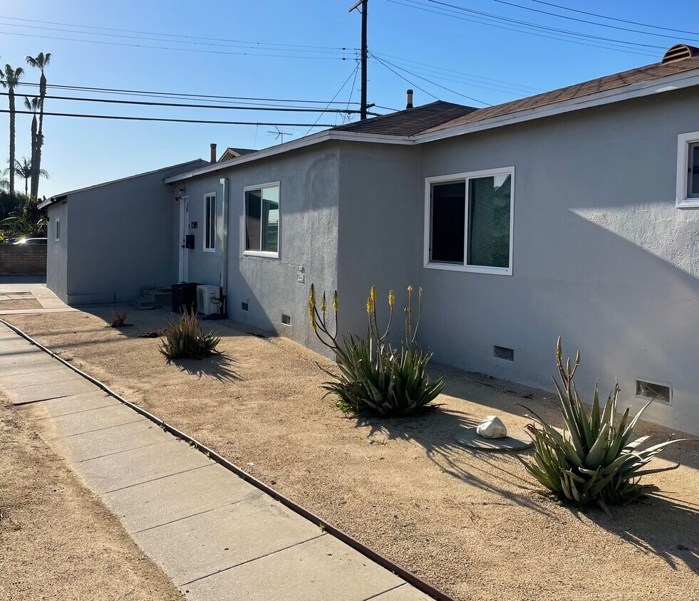 12005 Allin St, Culver City, CA 90230 Townhome Rentals in Culver City