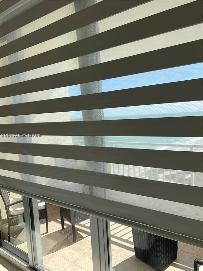 Building Photo - 3180 S Ocean Dr