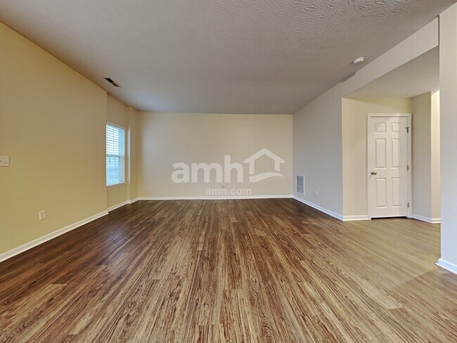 Building Photo - 5929 Marsh Circle