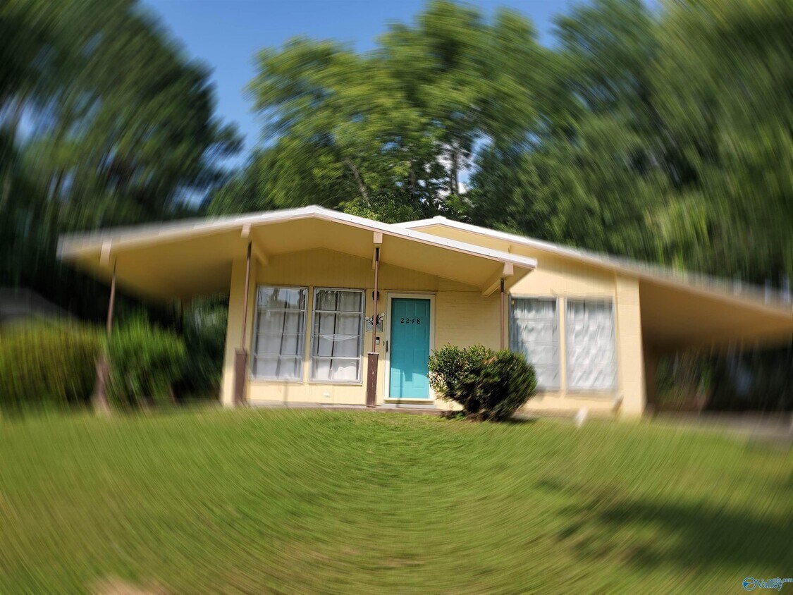 Foto principal - 2248 Norwood Dr NW