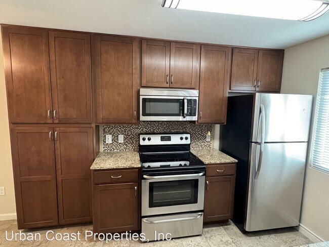 Foto del edificio - 2 br, 2 bath House - 10333 Caminito Aralia...