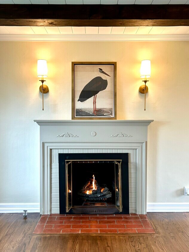 Primary Photo - 216 E 45th St