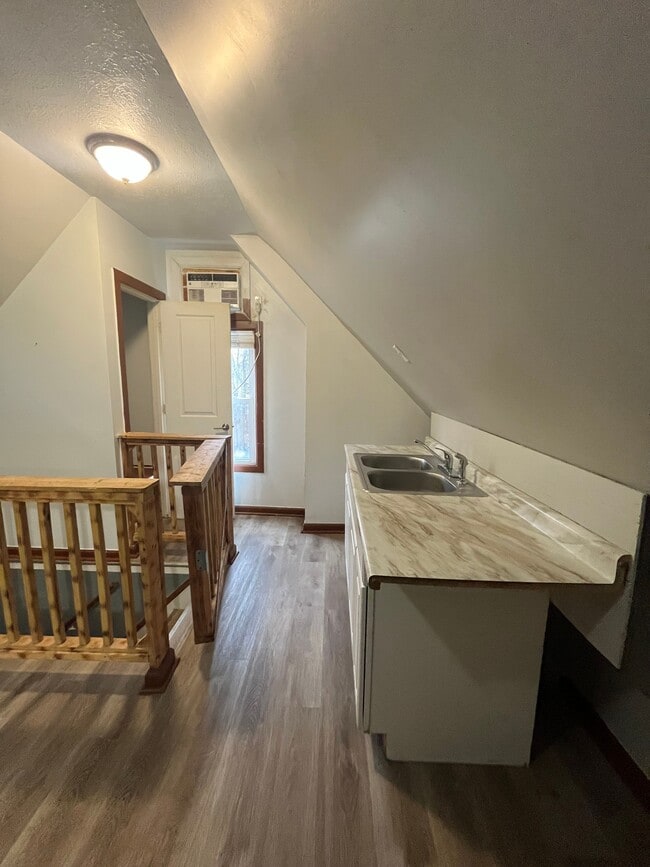 Foto del edificio - 3442 W 54th St