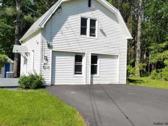 Building Photo - 870 Buck Rd