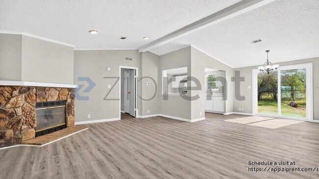 Foto del edificio - 4707 Pine Meadow Dr
