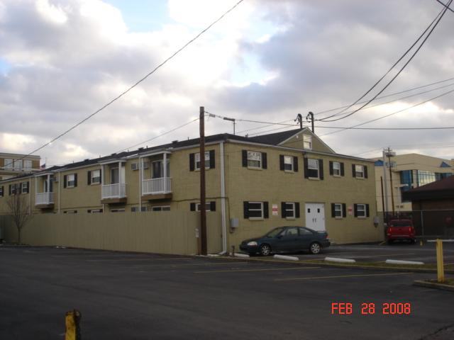 Building Photo - Radcliff Place