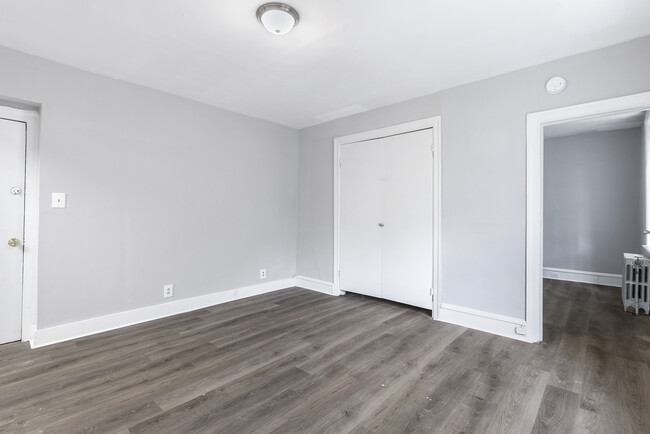 Living Area - Allegheny Apartments