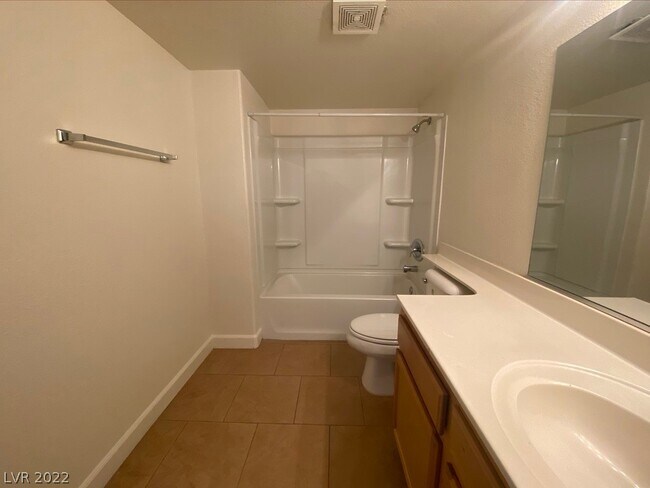 Foto del edificio - 2962 Juniper Hills Blvd