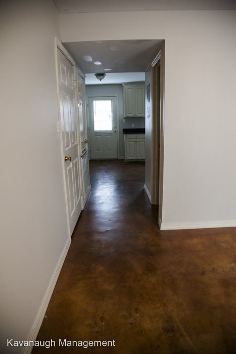 Building Photo - 403 N 39th Ave