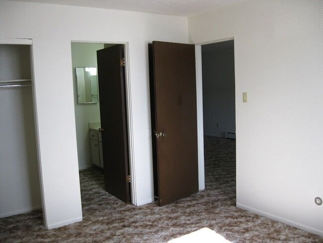 Foto del edificio - 1300 N 21st St