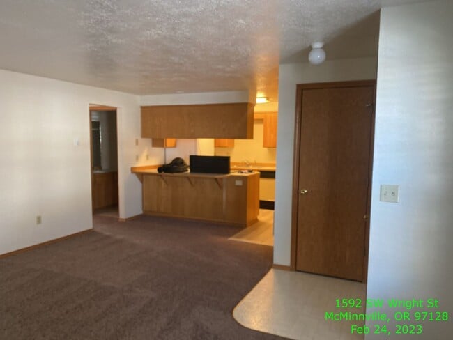 Foto del edificio - 1592 SW Wright St