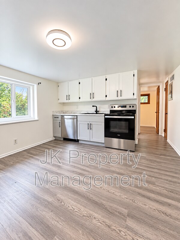 Foto del edificio - 720 9th Ave SW