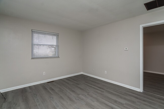 Building Photo - 2525 Germantown St
