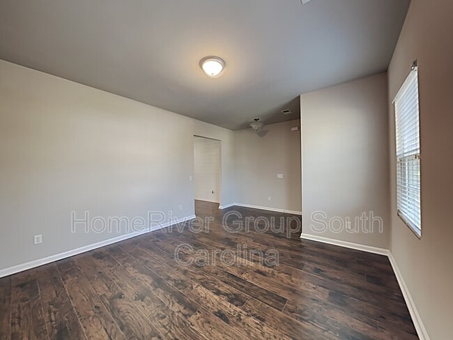 Building Photo - 295 Decatur Dr