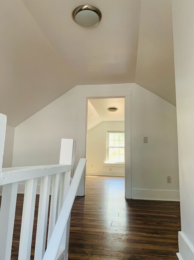 Building Photo - 1809 Dimple Ct