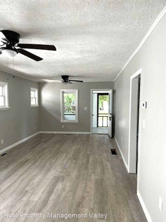 Building Photo - 2 br, 1 bath House - 115 18th Street