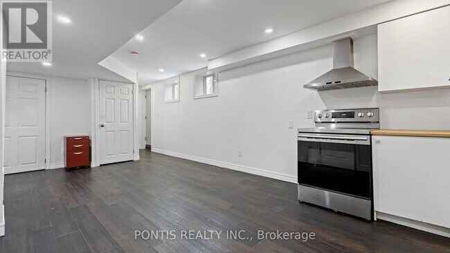 Photo du bâtiment - 22 Mercer Avenue
