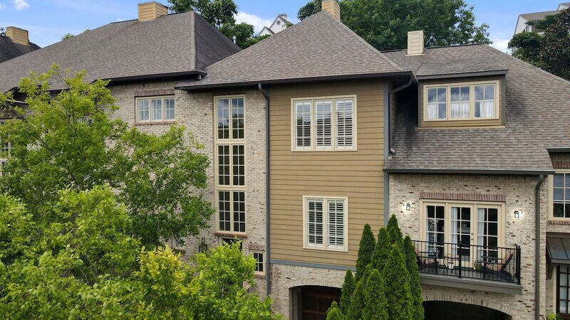 Primary Photo - 2081 Eagle Ridge Dr