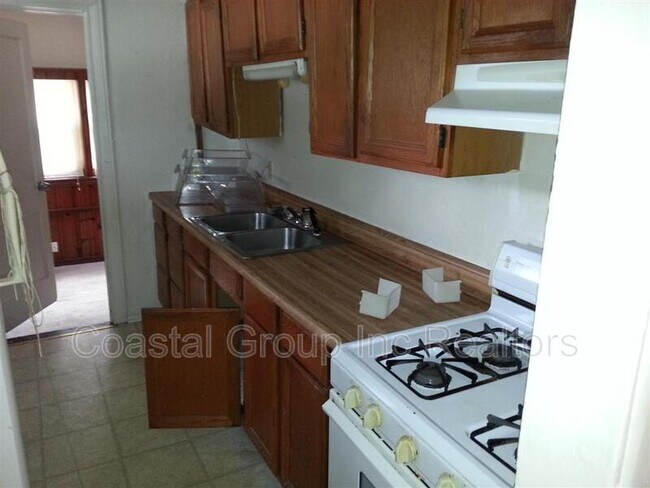Foto del edificio - 5224 Silvey Dr