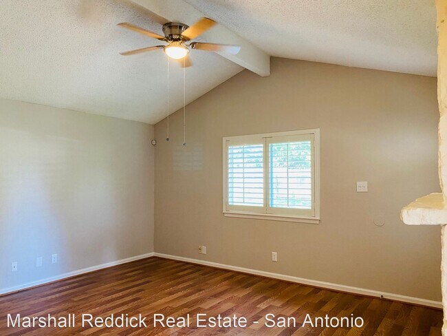 Building Photo - 3 br, 2 bath House - 13826 Durwood St