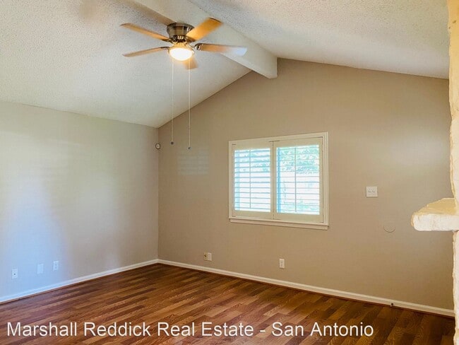 Foto del edificio - 3 br, 2 bath House - 13826 Durwood St