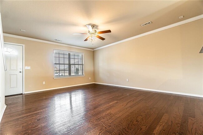 Foto del edificio - 2507 W Lakewood Dr