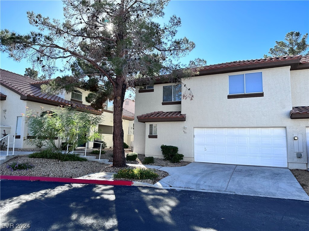 Foto principal - 925 Allure Dr