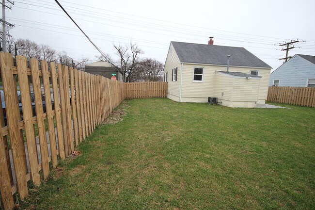 Foto del edificio - Renovated 2 Bedroom, 1 Bath Single-Family Home