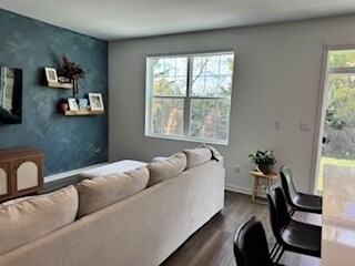 Foto del edificio - 271 Charlestowne Lakes Dr