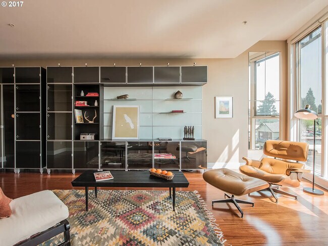Foto del edificio - 838 SE 38th Ave