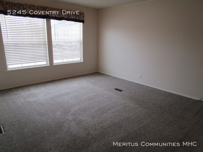 Building Photo - 5245 Coventry Dr