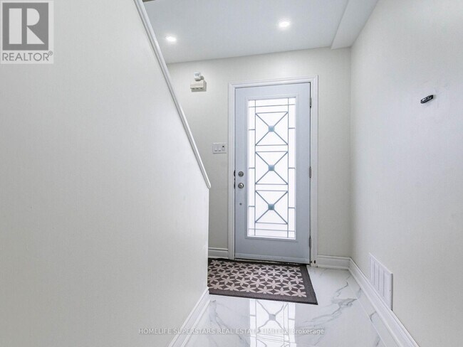 Building Photo - 475 Bramalea Rd