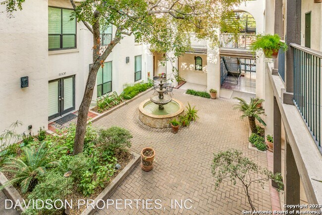 Building Photo - 2 br, 2 bath House - 221 Lexington Ave Uni...